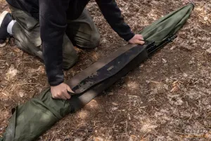 Korda Compac Brolly Wrap Dark Kamo - Korda Ernyőtartó Táska Horgász Ernyőhöz