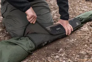 Korda Compac Brolly Wrap Dark Kamo - Korda Ernyőtartó Táska Horgász Ernyőhöz