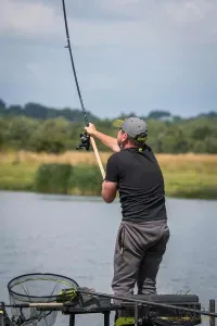 Matrix Aquos Ultra-XD 3,70m 130g - Matrix Távdobó Feeder Bot